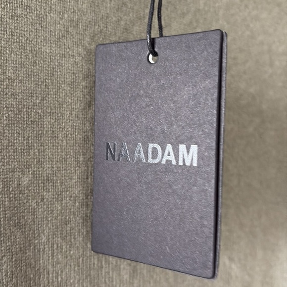 NAADAM Classic Cashmere Turtleneck Sweater XXS - Picture 7 of 10